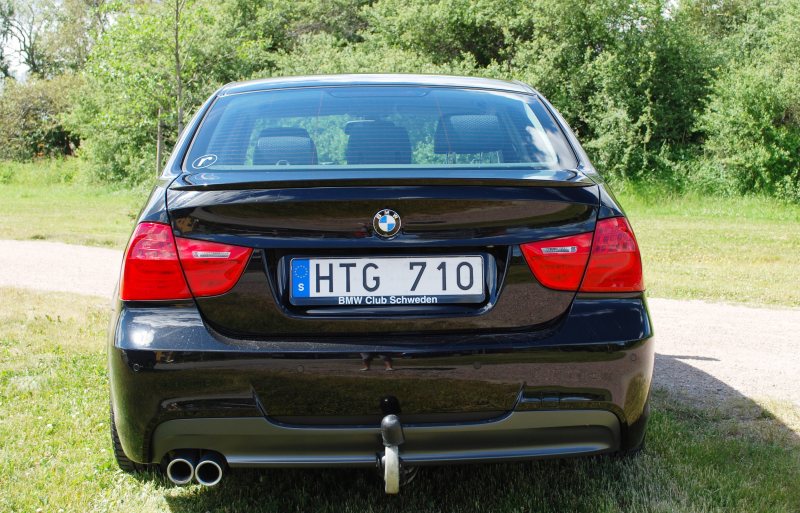 Bmw e90 hitch outlet