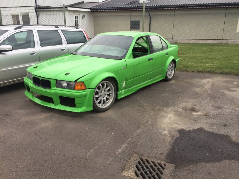 rejsa nu SÄLJES BMW E36 raceprojekt säljes