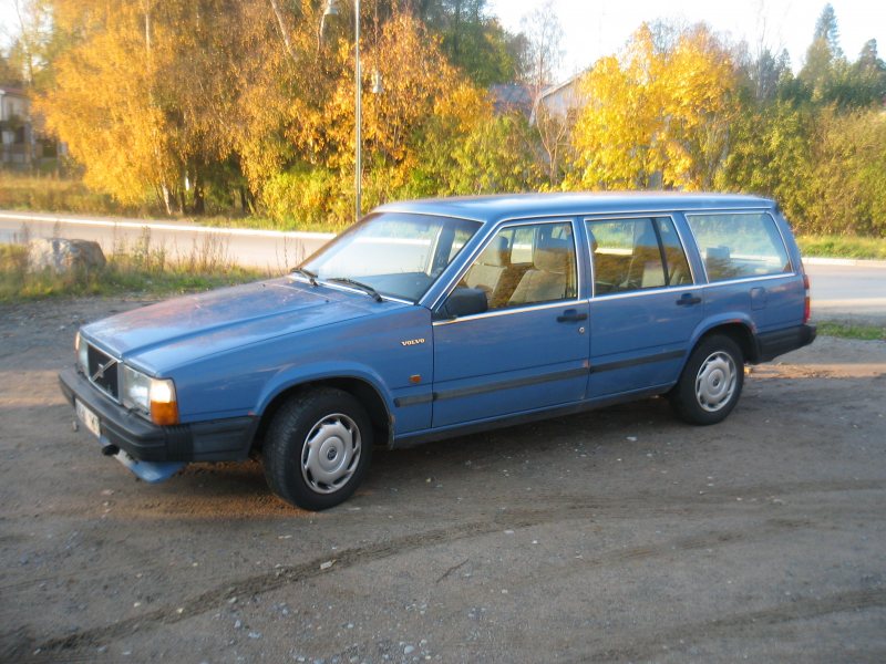 Volvo 745 универсал Volvo 745 универсал